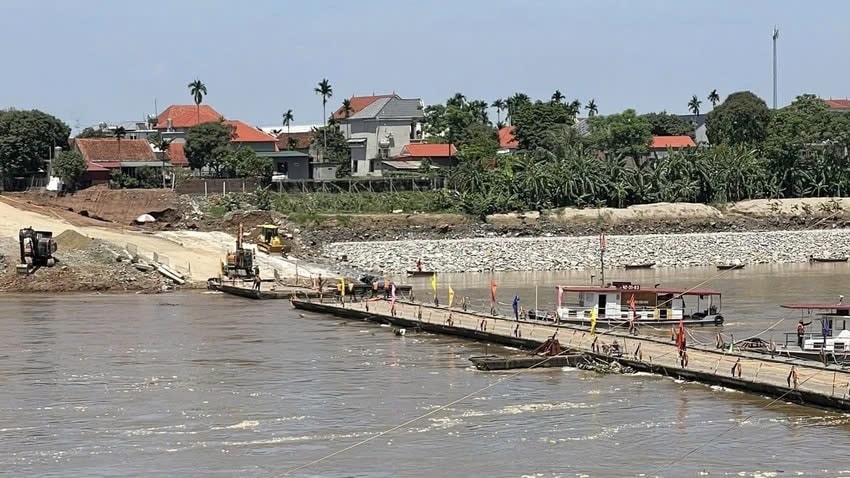 cau phao phong chau hoat dong tro lai sau khi tam dung de noi them dot hinh anh 1