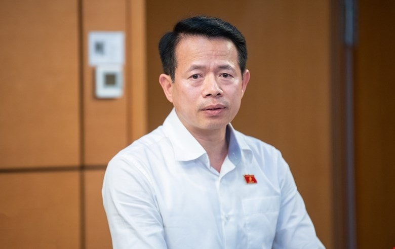 Đbqh lãnh đạo cấp xã kiêm nhiệm cơ quan chuyên môn để gần dân, sát dân hình ảnh 1 Dbqh lanh dao cap xa kiem nhiem co quan chuyen mon de gan dan, sat dan hinh anh 1
