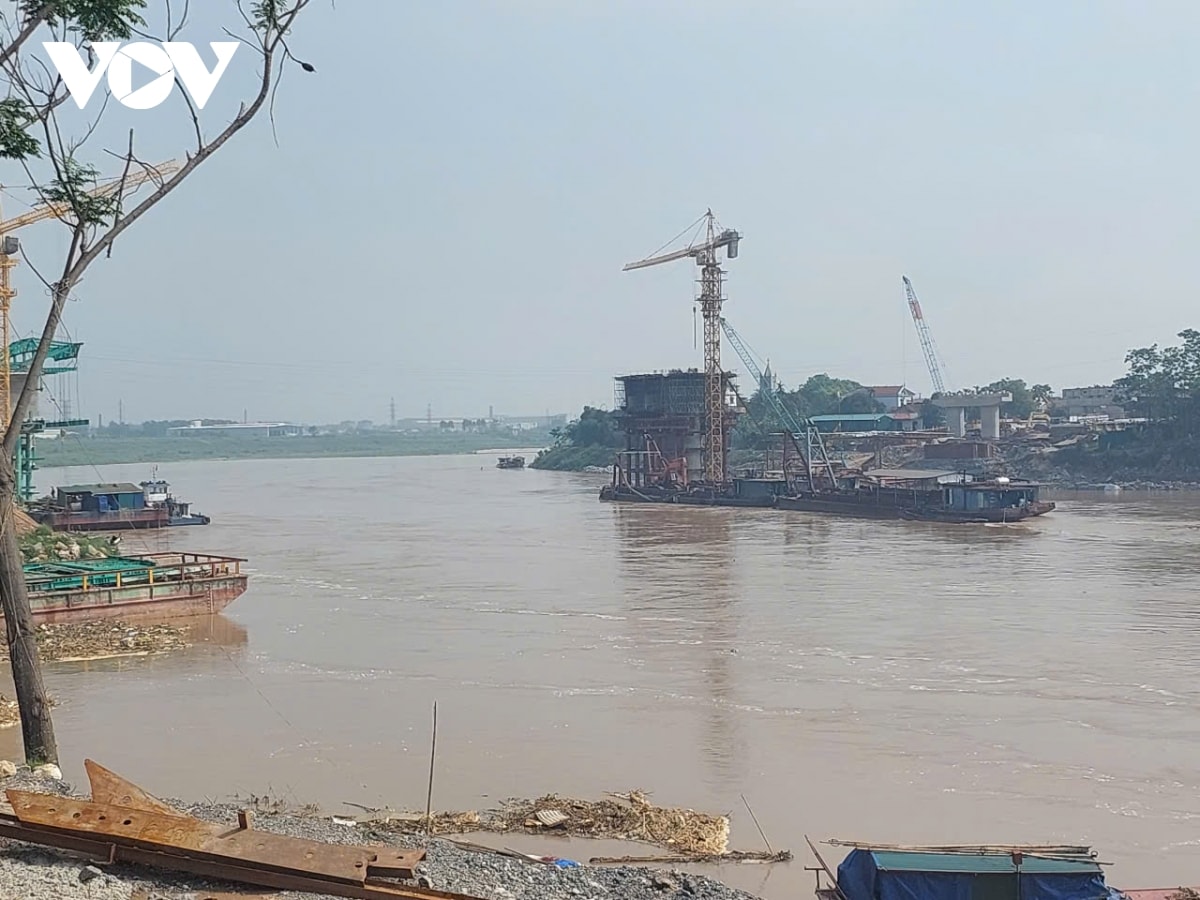 cau phao phong chau hoat dong tro lai sau khi tam dung de noi them dot hinh anh 9
