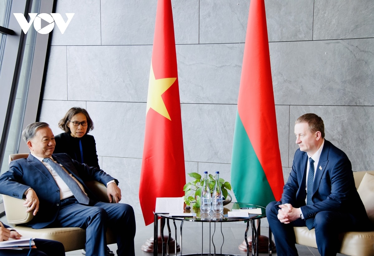 tổng bí thư tô lâm hội kiến thủ tướng belarus aleksandr turchin hình ảnh 1 tong bi thu to lam hoi kien thu tuong belarus aleksandr turchin hinh anh 1