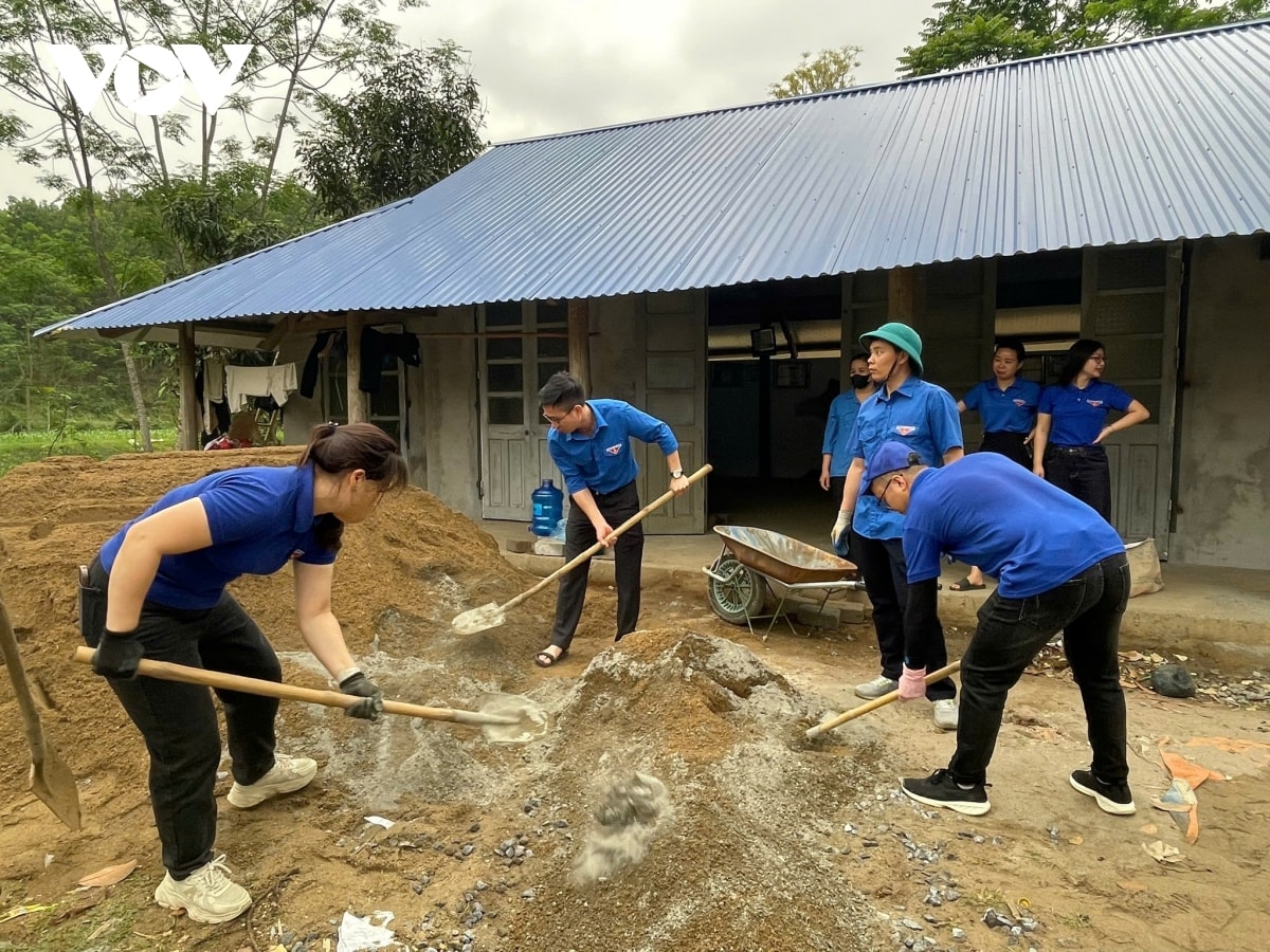 bắc kạn chạy nước rút xóa nhà tạm, nhà dột nát hình ảnh 1 bac kan chay nuoc rut xoa nha tam, nha dot nat hinh anh 1