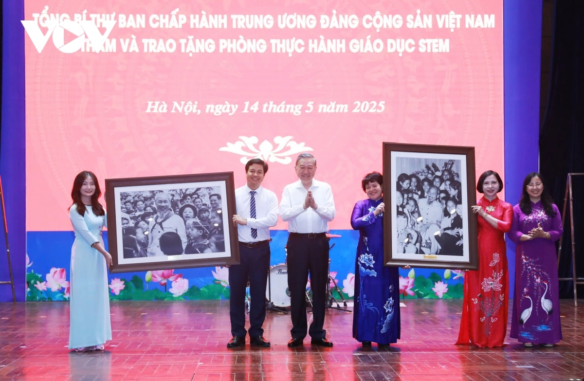 tổng bí thư tô lâm trong bất cứ hoàn cảnh nào, không để học sinh nào bị bỏ lại hình ảnh 6 tong bi thu to lam trong bat cu hoan canh nao, khong de hoc sinh nao bi bo lai hinh anh 6