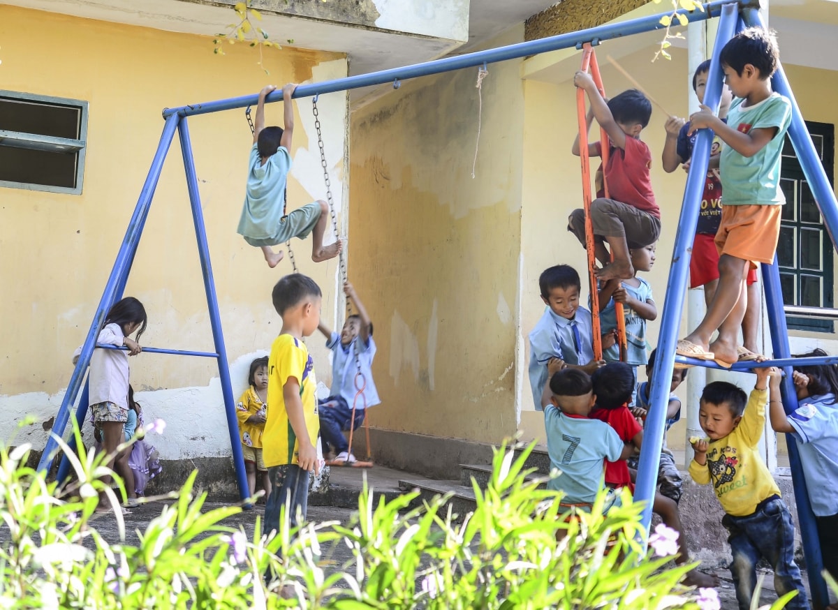 chính sách miễn học phí niềm vui cho người dân miền núi Điện biên hình ảnh 2 chinh sach mien hoc phi niem vui cho nguoi dan mien nui Dien bien hinh anh 2