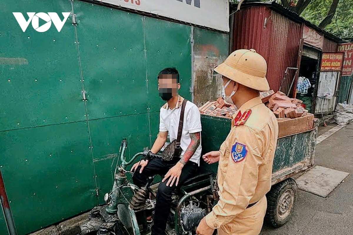 hà nội tạm giữ gần 200 phương tiện tự chế gây mất an toàn giao thông hình ảnh 1 ha noi tam giu gan 200 phuong tien tu che gay mat an toan giao thong hinh anh 1