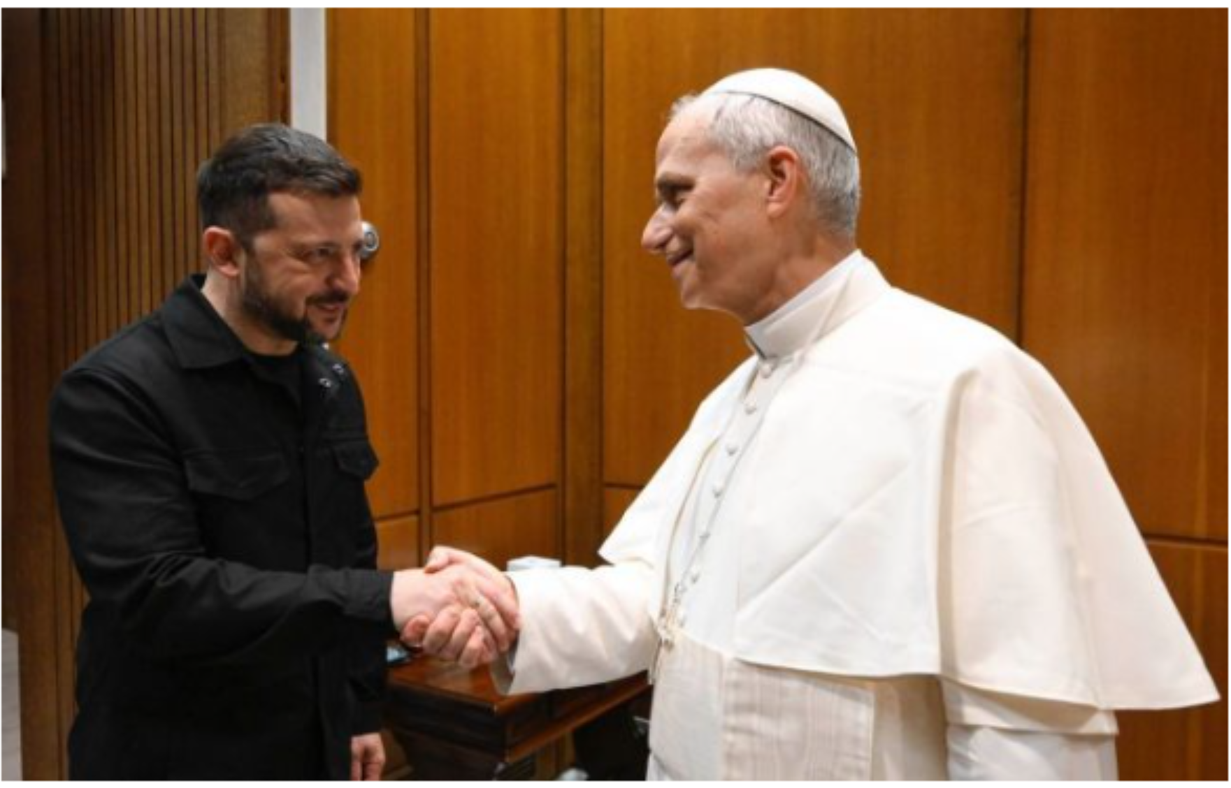 Tổng thống Ukraine Volodymyr Zelensky và Giáo hoàng Leo XIV (Ảnh:Telegram/V_Zelenskiy_official)