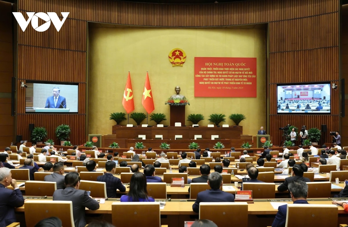 tổng bí thư tô lâm bộ tứ nghị quyết chiến lược để đất nước cất cánh hình ảnh 1 tong bi thu to lam bo tu nghi quyet chien luoc de dat nuoc cat canh hinh anh 1