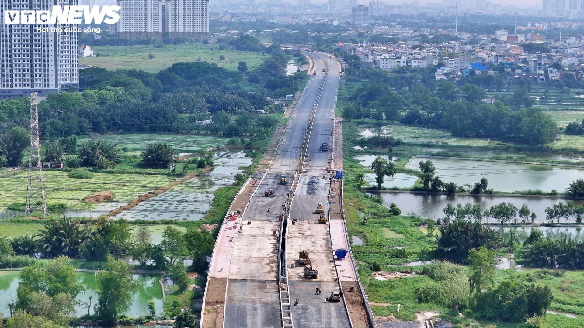 Toàn cảnh dự án nghìn tỷ nối TP.HCM với Long An sau hơn 2 năm thi công - 2
