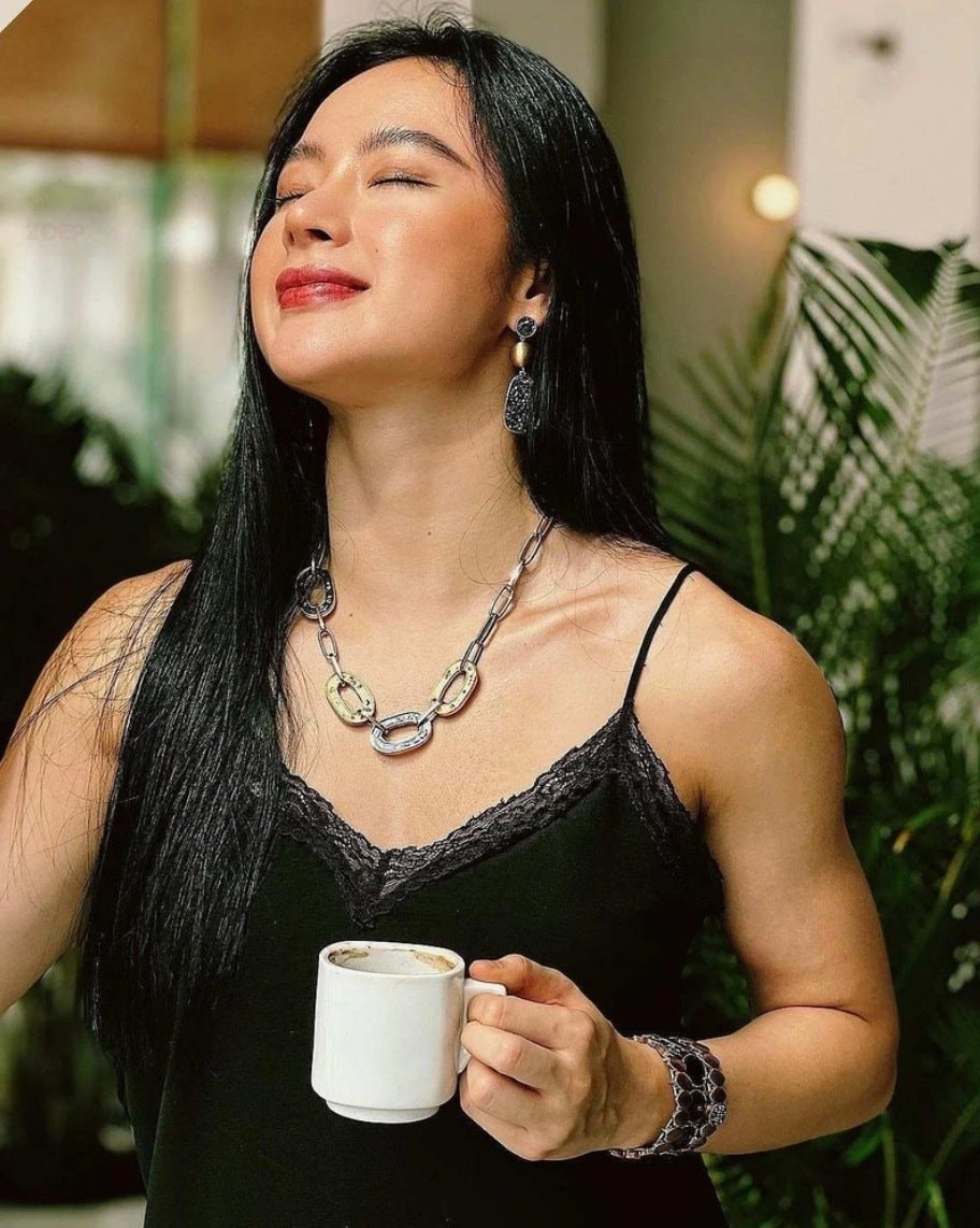 Giữa những khen chê trái chiều, Angela Phương Trinh từng khẳng định đang đi trên con đường riêng. Người đẹp không ngại phá vỡ giới hạn và định kiến về cái đẹp truyền thống.