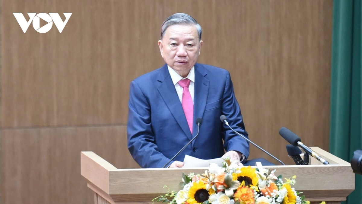 tổng bí thư tô lâm yêu cầu lực lượng công an đi đầu trong học tập và làm theo bác hình ảnh 1 tong bi thu to lam yeu cau luc luong cong an di dau trong hoc tap va lam theo bac hinh anh 1