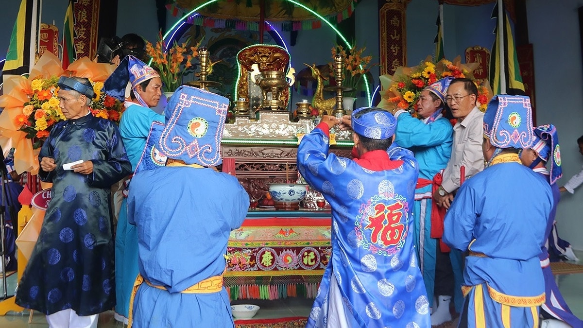 phê duyệt dự án bảo tồn và phát huy giá trị lễ hội cầu ngư vạn đầm xương lý hình ảnh 2 phe duyet du an bao ton va phat huy gia tri le hoi cau ngu van dam xuong ly hinh anh 2