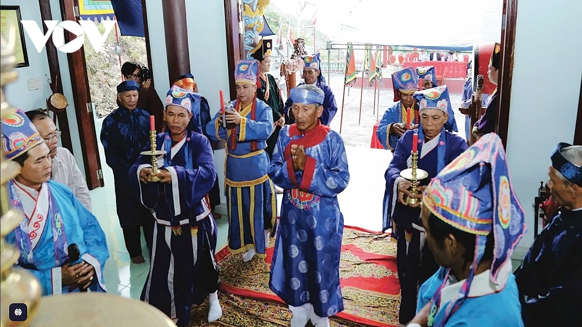phê duyệt dự án bảo tồn và phát huy giá trị lễ hội cầu ngư vạn đầm xương lý hình ảnh 3 phe duyet du an bao ton va phat huy gia tri le hoi cau ngu van dam xuong ly hinh anh 3