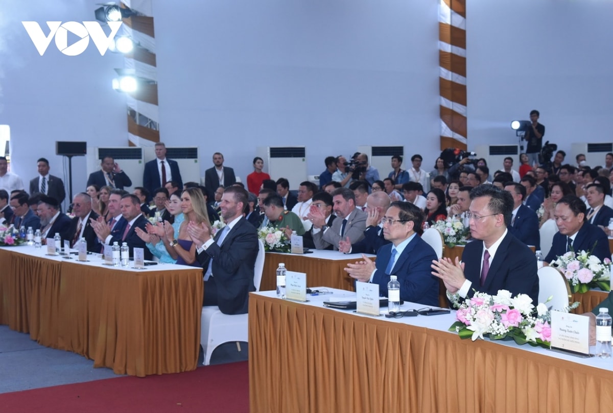 thủ tướng dự lễ khởi công dự án phức hợp đô thị, du lịch sinh thái tại hưng yên hình ảnh 2 thu tuong du le khoi cong du an phuc hop do thi, du lich sinh thai tai hung yen hinh anh 2