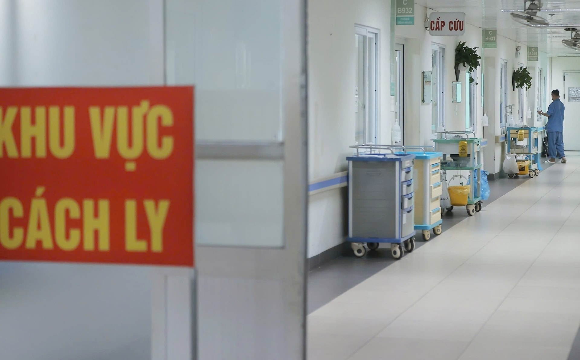 Bệnh viện kích hoạt khu cách ly, chuẩn bị kế hoạch thu dung nhằm chủ động ứng phó. (Ảnh: BVCC)