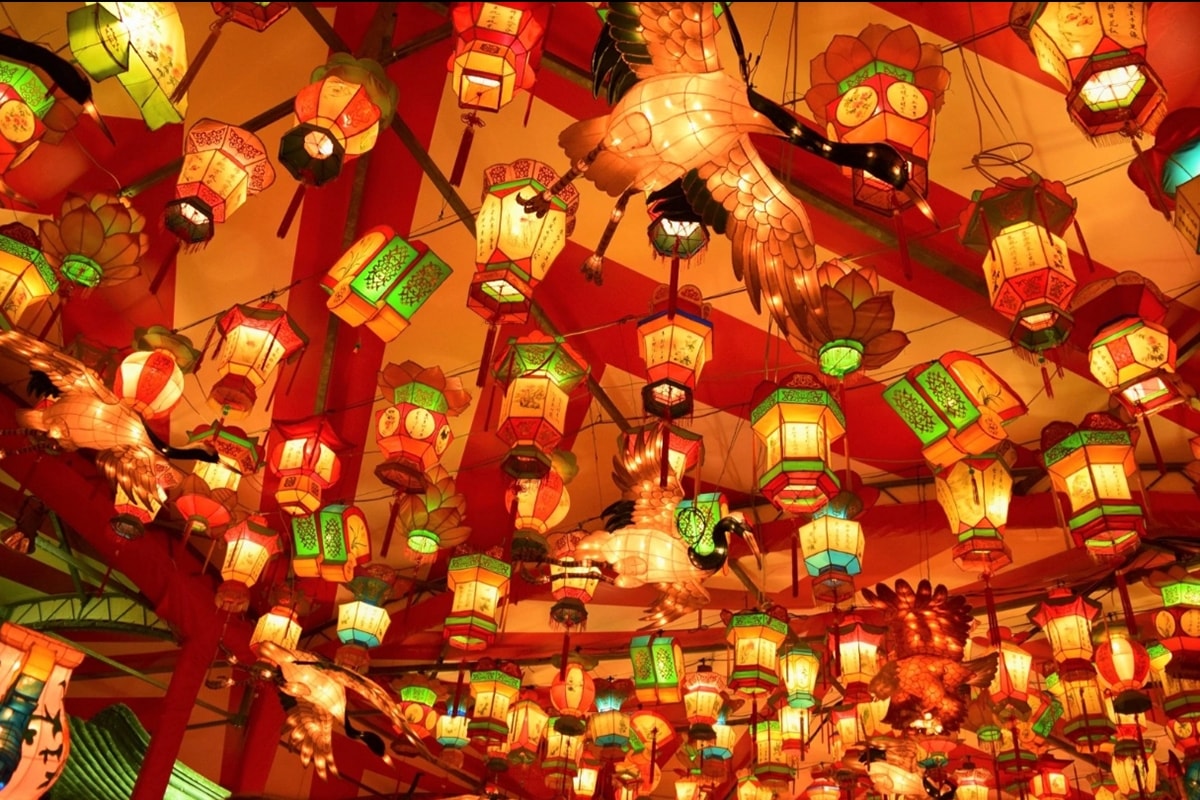 hội an đứng đầu danh sách lễ hội đèn lồng trên khắp châu Á cho du khách hình ảnh 4 hoi an dung dau danh sach le hoi den long tren khap chau A cho du khach hinh anh 4