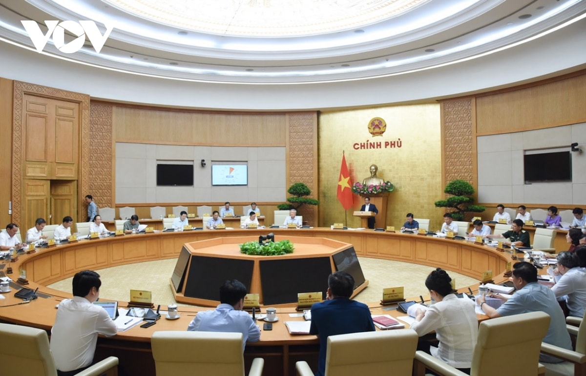 thủ tướng phát động phong trào thi đua toàn quốc về tiết kiệm, chống lãng phí hình ảnh 1 thu tuong phat dong phong trao thi dua toan quoc ve tiet kiem, chong lang phi hinh anh 1