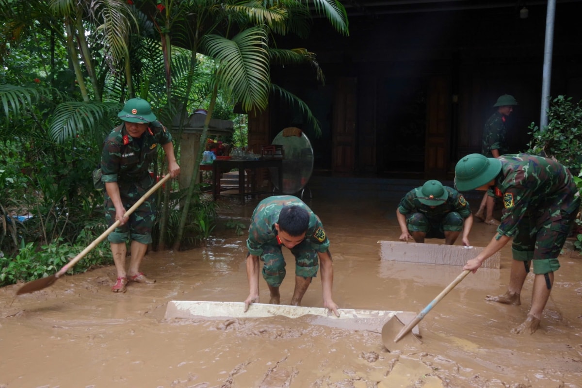 hà tĩnh khẩn trương khắc phục hậu quả sau đợt mưa lịch sử hình ảnh 3 ha tinh khan truong khac phuc hau qua sau dot mua lich su hinh anh 3