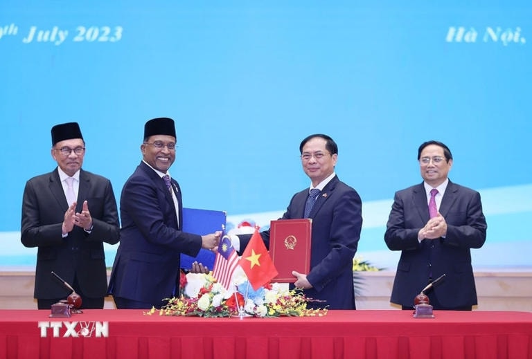 thủ tướng thăm malaysia, dự hội nghị cấp cao asean tiếp tục chủ động hội nhập hình ảnh 2 thu tuong tham malaysia, du hoi nghi cap cao asean tiep tuc chu dong hoi nhap hinh anh 2
