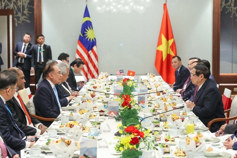 thủ tướng thăm malaysia, dự hội nghị cấp cao asean tiếp tục chủ động hội nhập hình ảnh 1 thu tuong tham malaysia, du hoi nghi cap cao asean tiep tuc chu dong hoi nhap hinh anh 1