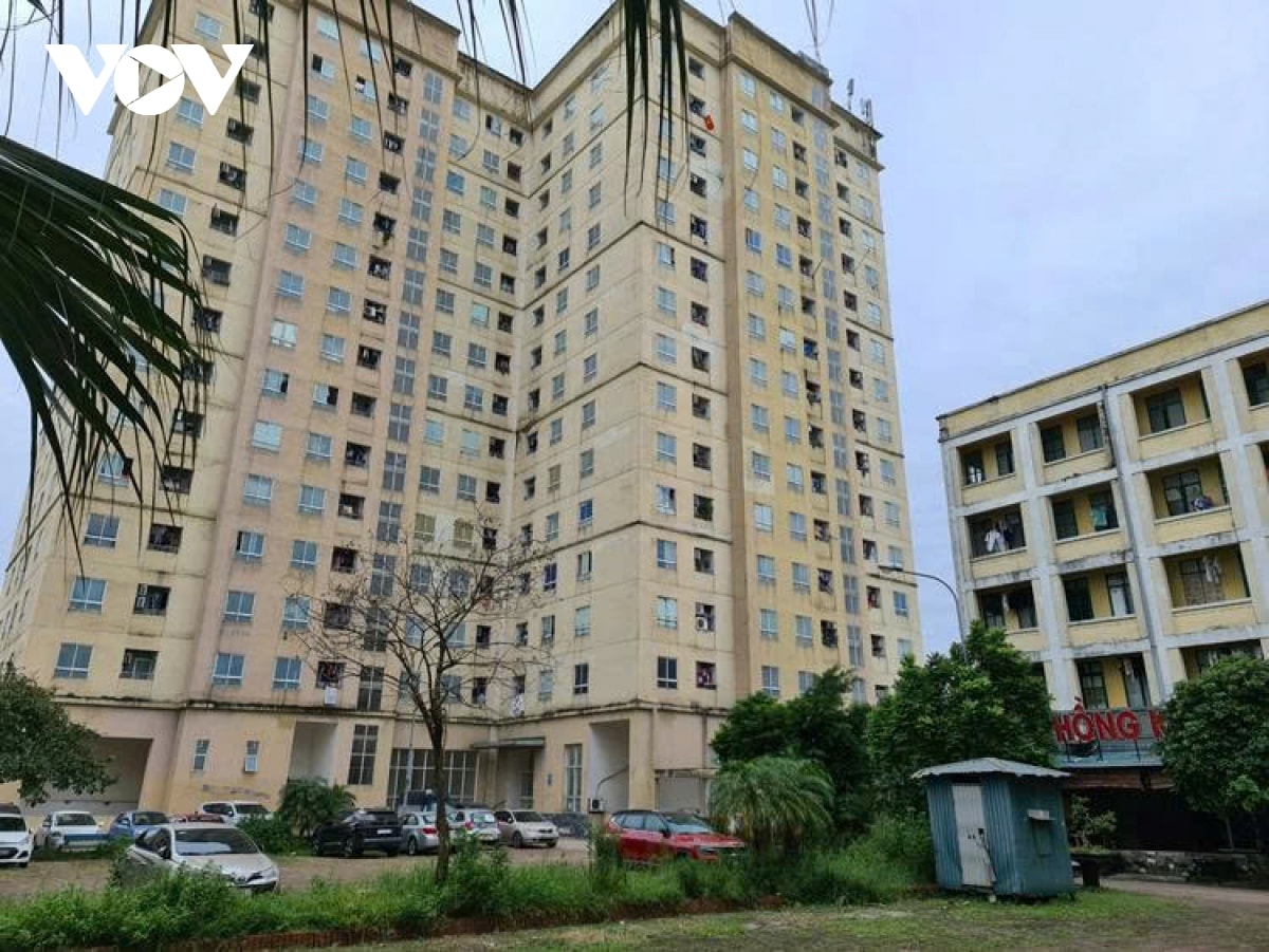 hàng nghìn m2 ki-ốt bỏ hoang tại khu nhà ở công nhân Đông anh, hà nội hình ảnh 1 hang nghin m2 ki-ot bo hoang tai khu nha o cong nhan Dong anh, ha noi hinh anh 1