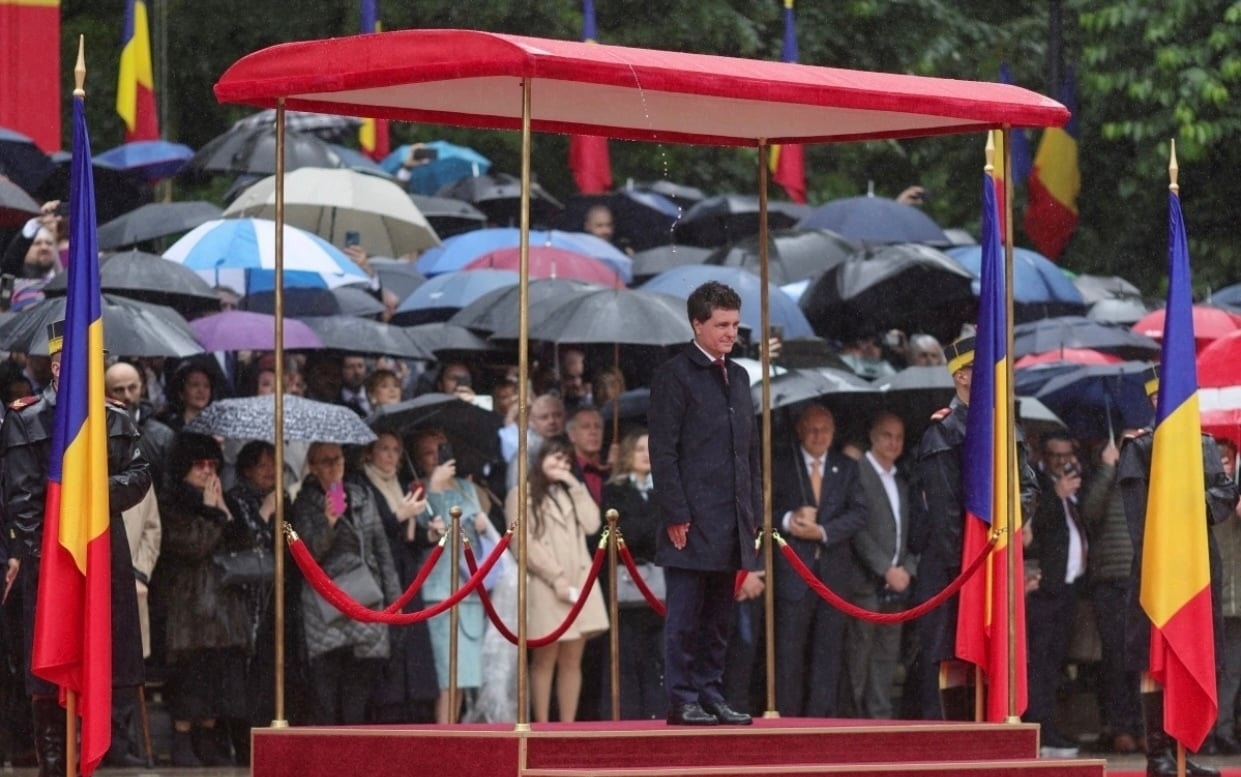Tân Tổng thống Romania tuyên thệ nhậm chức. (Ảnh: Reuters)