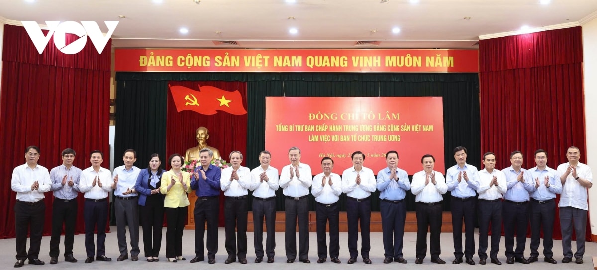 tong bi thu con thuyen cach mang viet nam da buoc vao giai doan tang toc, but pha hinh anh 3