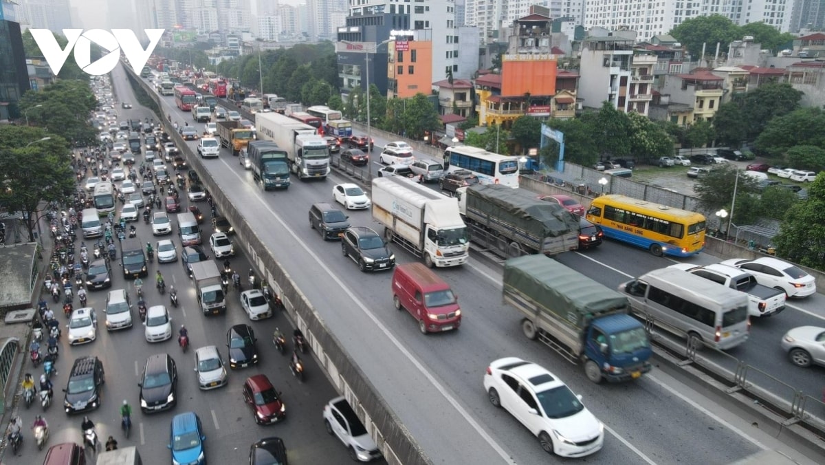 nâng cao ý thức giao thông không nhất thiết phải tăng tiền xử phạt một cách cơ học hình ảnh 2 nang cao y thuc giao thong khong nhat thiet phai tang tien xu phat mot cach co hoc hinh anh 2