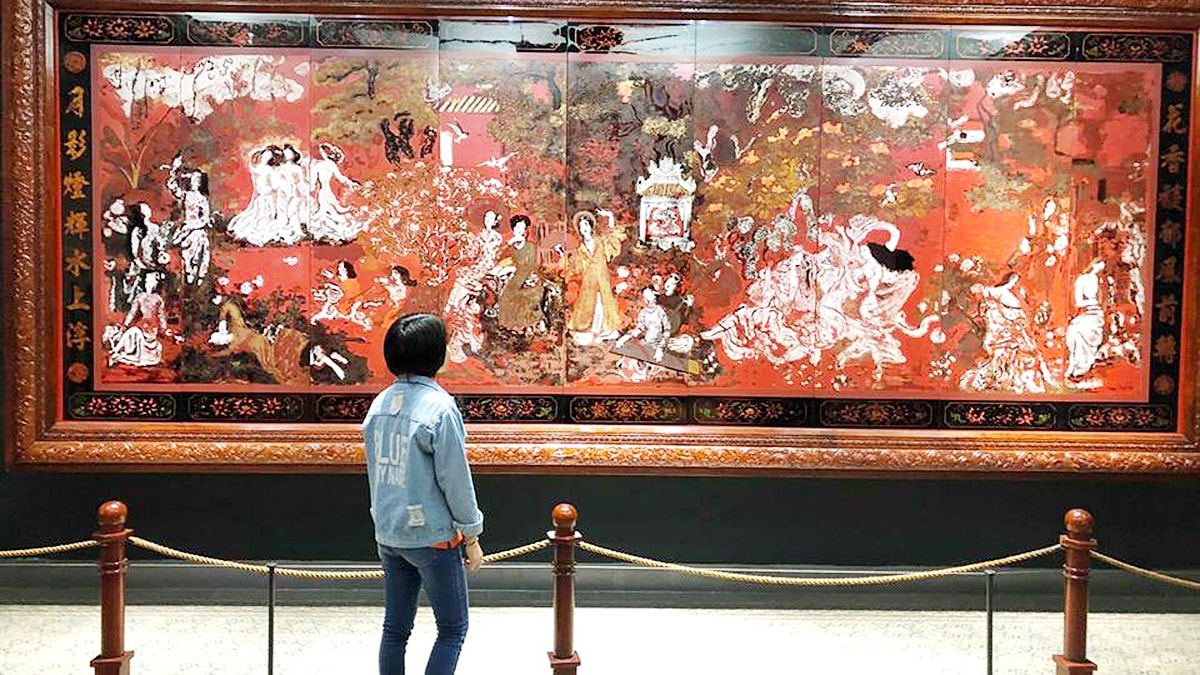 vụ phá hoại ngai vàng triều nguyễn Đừng để mất bò mới lo làm chuồng hình ảnh 1 vu pha hoai ngai vang trieu nguyen Dung de mat bo moi lo lam chuong hinh anh 1
