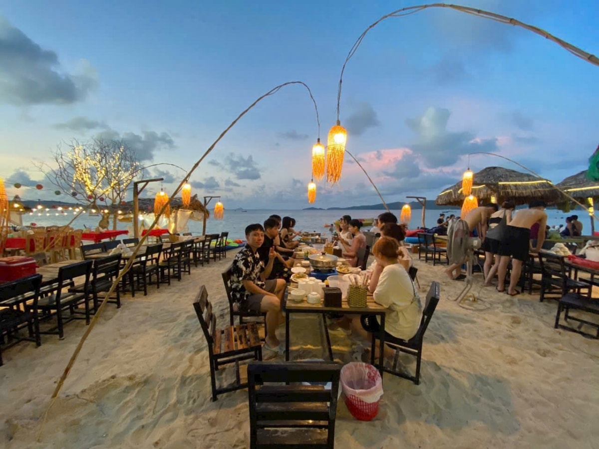 co to Diem den xanh day trai nghiem giua long vinh bac bo hinh anh 4