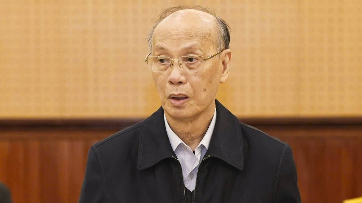 sua hien phap khong vi bo cap huyen ma bo quyen chat van cua dai bieu hDnd hinh anh 1