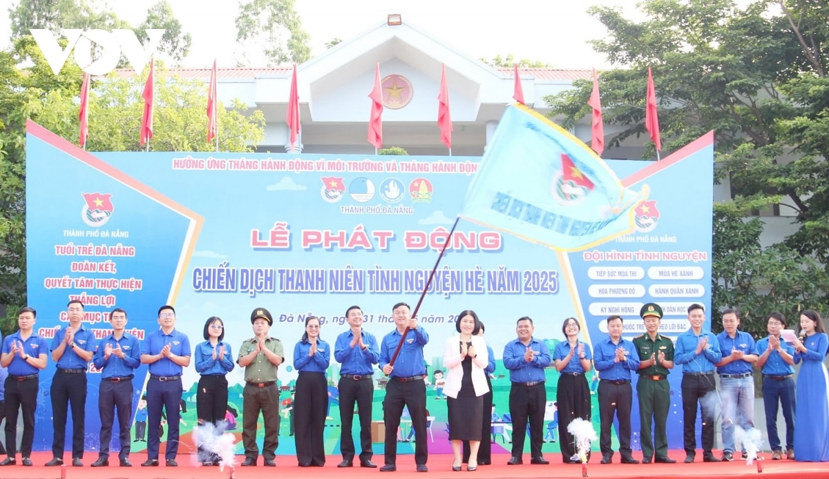 Đà nẵng ra quân hưởng ứng chiến dịch thanh niên tình nguyện hè năm 2025 hình ảnh 1 Da nang ra quan huong ung chien dich thanh nien tinh nguyen he nam 2025 hinh anh 1