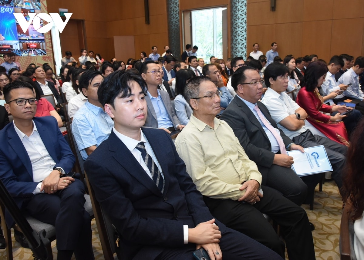 cổng pháp luật quốc gia phải trở thành một biểu tượng của nền tư pháp hình ảnh 3 cong phap luat quoc gia phai tro thanh mot bieu tuong cua nen tu phap hinh anh 3