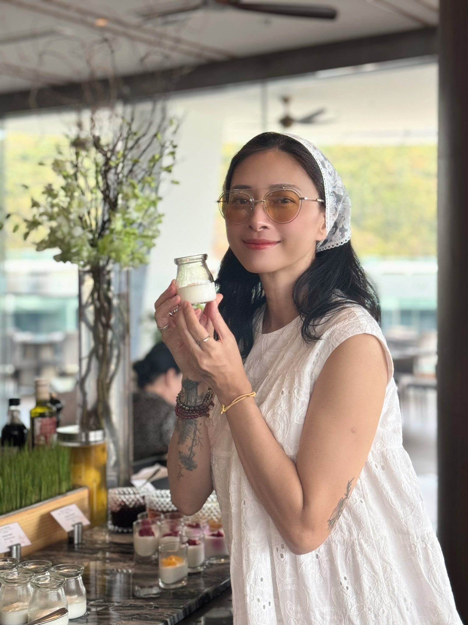 Suốt thời gian mang thai, Ngô Thanh Vân thường xuyên chia sẻ về vai trò của Huy Trần – người chồng trẻ tuổi nhưng chững chạc và tình cảm.