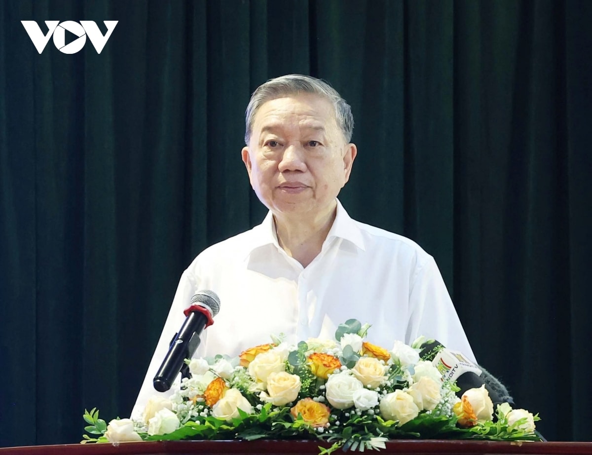 tổng bí thư tô lâm thăm và tặng quà trường nguyễn Đình chiểu và xã Đàn hình ảnh 5 tong bi thu to lam tham va tang qua truong nguyen Dinh chieu va xa Dan hinh anh 5