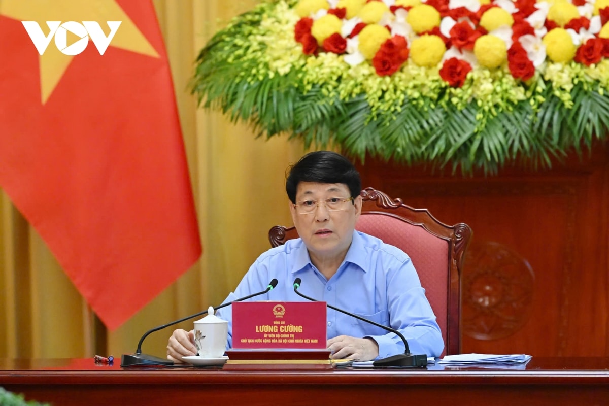 chủ tịch nước lương cường làm việc với văn phòng chủ tịch nước hình ảnh 1 chu tich nuoc luong cuong lam viec voi van phong chu tich nuoc hinh anh 1