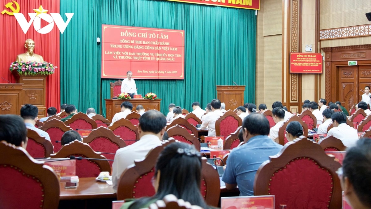 tổng bí thư tô lâm làm việc với ban thường vụ tỉnh uỷ kontum và quảng ngãi hình ảnh 1 tong bi thu to lam lam viec voi ban thuong vu tinh uy kontum va quang ngai hinh anh 1