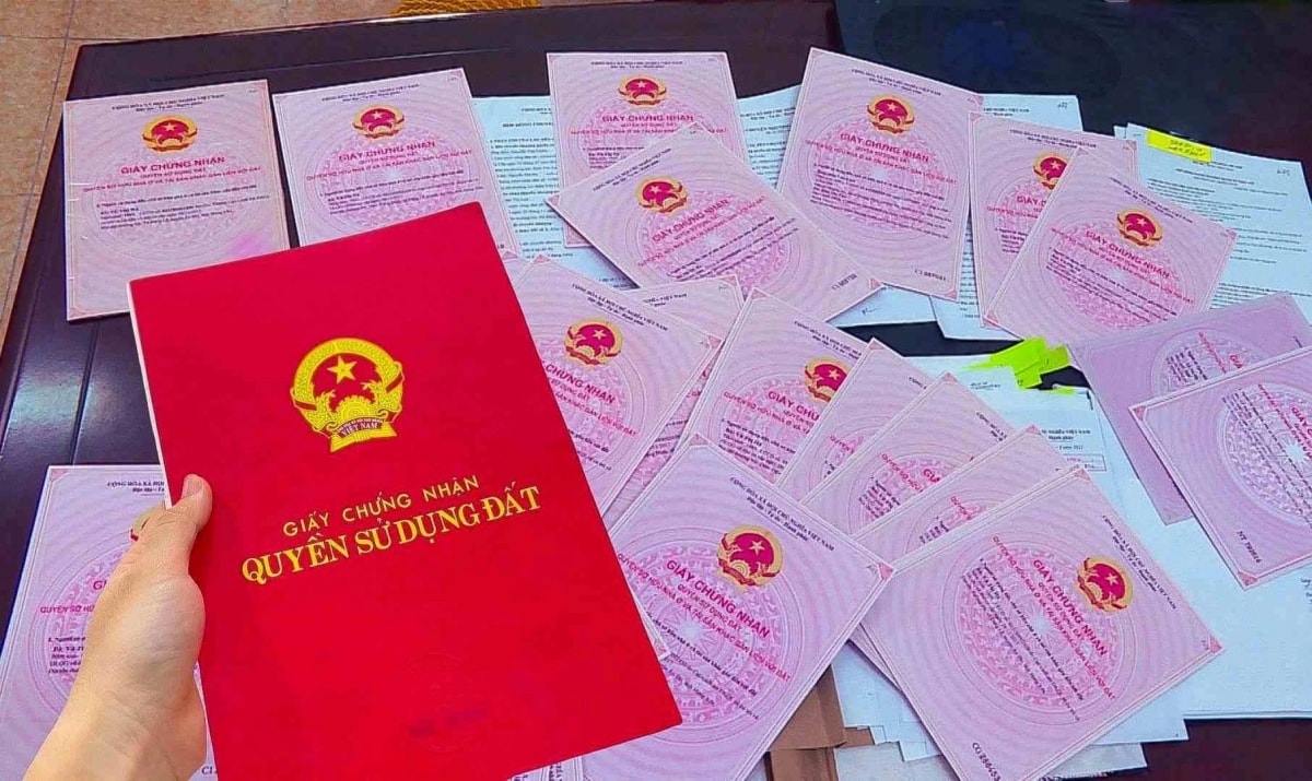 làm sổ đỏ chỉ mất 100.000 đồng lệ phí từ 1 8 với một số trường hợp hình ảnh 1 lam so do chi mat 100.000 dong le phi tu 1 8 voi mot so truong hop hinh anh 1