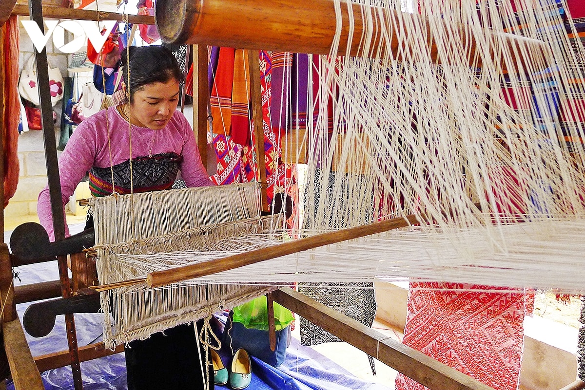 bo vhttdl cong bo them 11 di san van hoa phi vat the quoc gia hinh anh 1