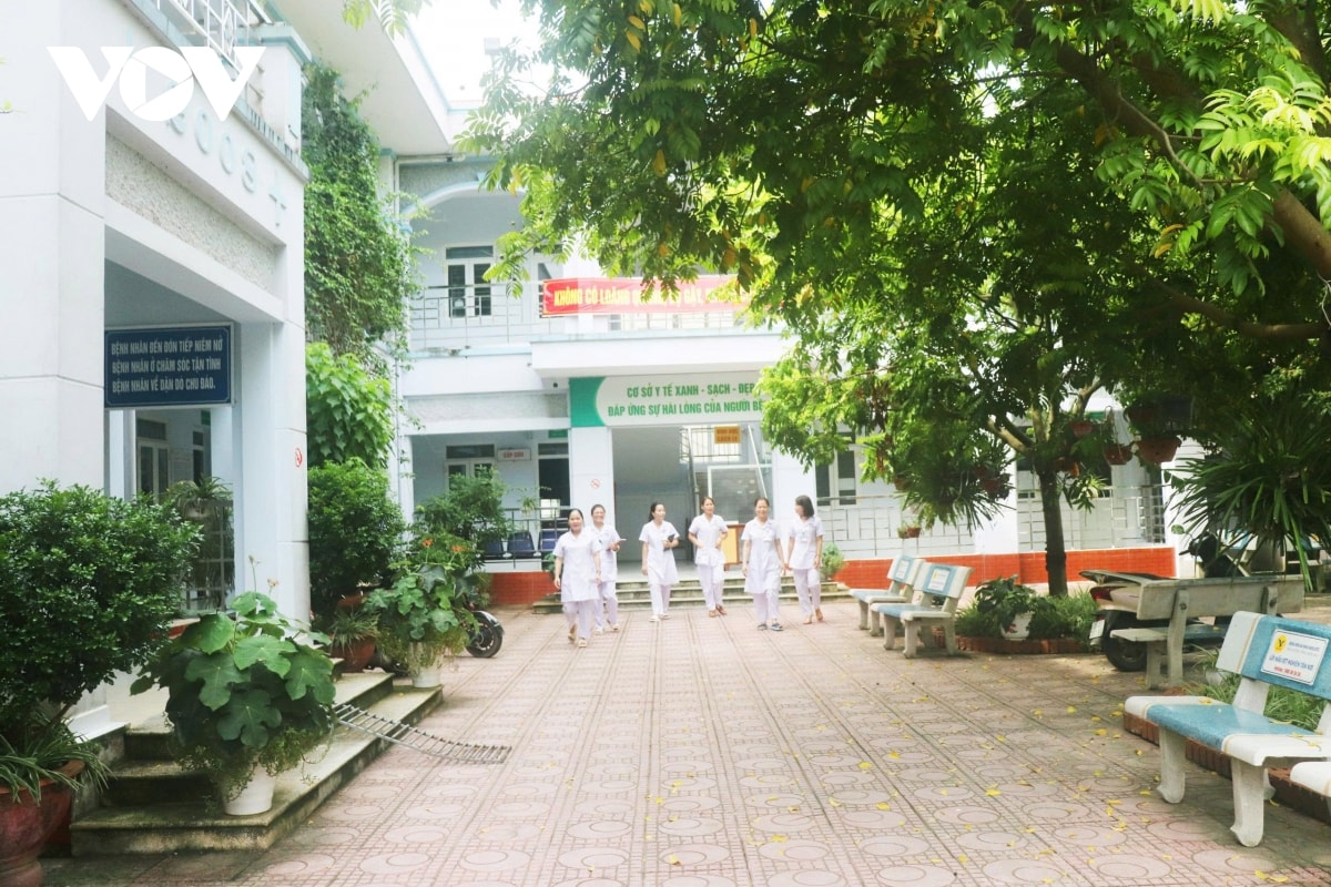 xung quanh đề xuất xây dựng trạm y tế theo mô hình bệnh viện thu nhỏ hình ảnh 1 xung quanh de xuat xay dung tram y te theo mo hinh benh vien thu nho hinh anh 1