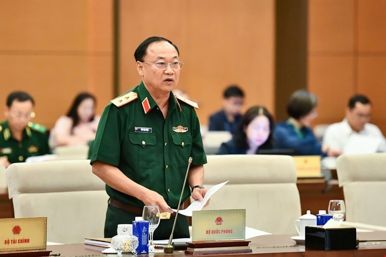 Đề xuất bỏ chức danh chỉ huy trưởng, chính ủy bộ chỉ huy bộ đội biên phòng tỉnh hình ảnh 1 De xuat bo chuc danh chi huy truong, chinh uy bo chi huy bo doi bien phong tinh hinh anh 1
