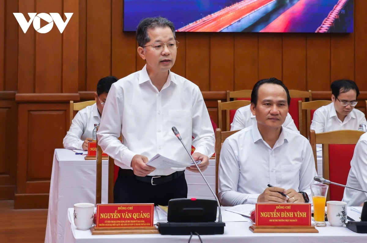 Ông trần cẩm tú không được can thiệp vào công tác cán bộ hình ảnh 4 Ong tran cam tu khong duoc can thiep vao cong tac can bo hinh anh 4