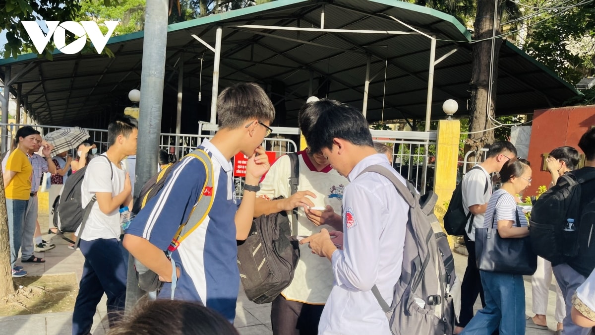 kỳ thi vào lớp 10 ở hà nội trước giờ g kích hoạt 3 không, 4 đúng, 6 rõ hình ảnh 1 ky thi vao lop 10 o ha noi truoc gio g kich hoat 3 khong, 4 dung, 6 ro hinh anh 1
