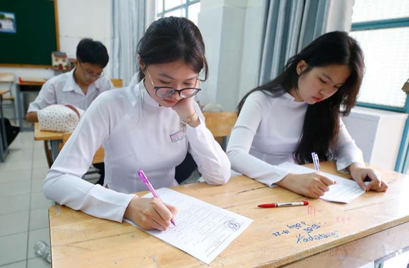 quay xe phút 89, trường Đại học khxh nv xét tuyển tổ hợp c00 cho nhiều ngành hot hình ảnh 1 quay xe phut 89, truong Dai hoc khxh nv xet tuyen to hop c00 cho nhieu nganh hot hinh anh 1