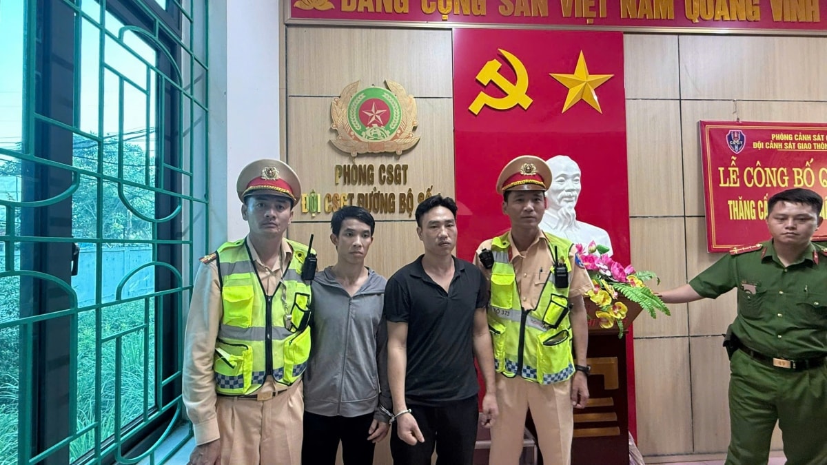 công an nghệ an bắt giữ 2 đối tượng truy nã đặc biệt nguy hiểm trốn khỏi trại giam hình ảnh 1 cong an nghe an bat giu 2 doi tuong truy na dac biet nguy hiem tron khoi trai giam hinh anh 1