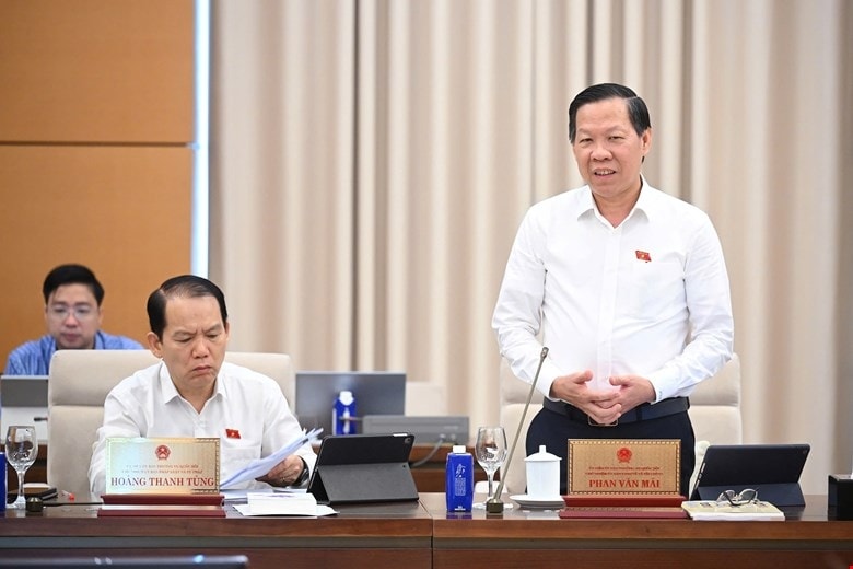 tăng lương giáo viên để chọn được người ưu tú hình ảnh 2 tang luong giao vien de chon duoc nguoi uu tu hinh anh 2