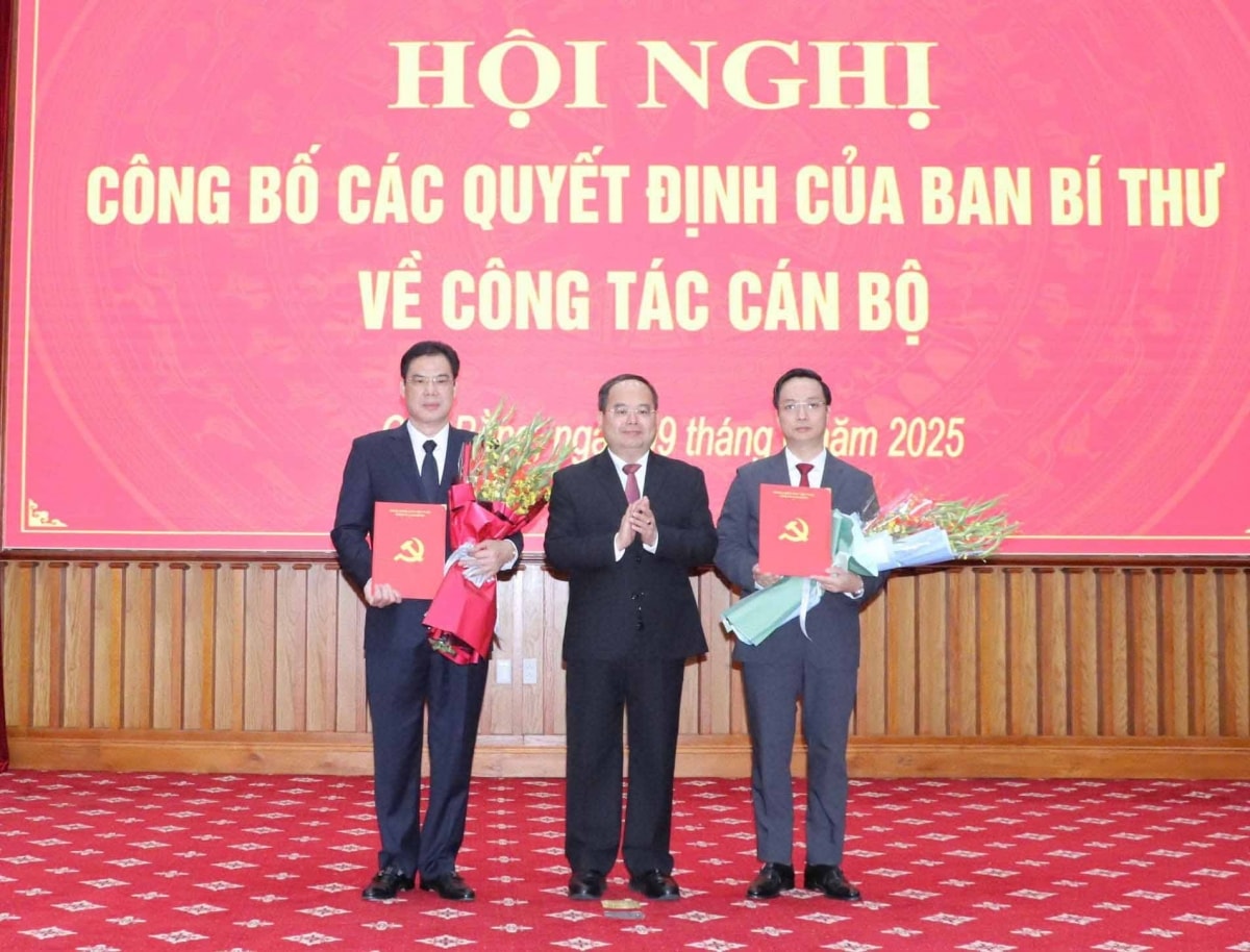 cao bằng công bố quyết định của ban bí thư về công tác cán bộ hình ảnh 1 cao bang cong bo quyet dinh cua ban bi thu ve cong tac can bo hinh anh 1
