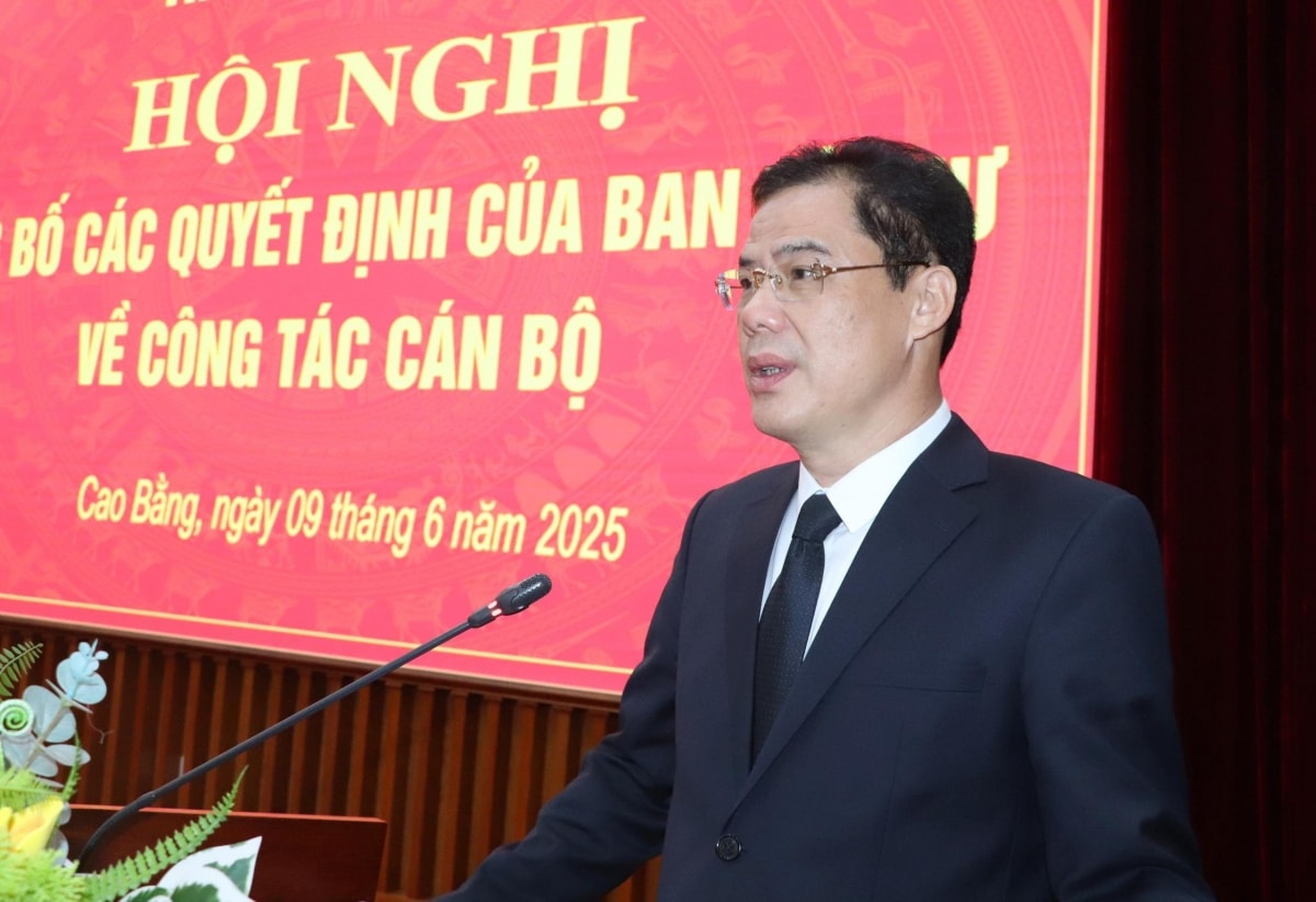 cao bằng công bố quyết định của ban bí thư về công tác cán bộ hình ảnh 3 cao bang cong bo quyet dinh cua ban bi thu ve cong tac can bo hinh anh 3