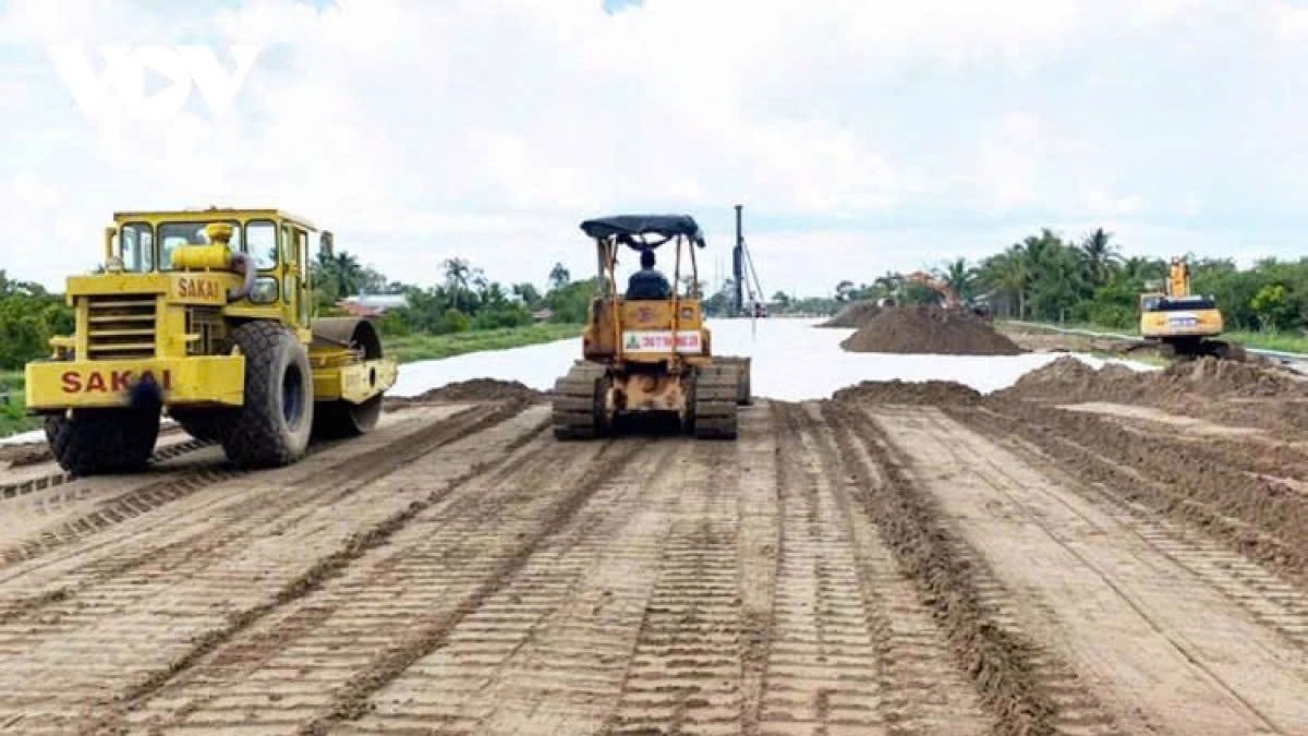 thủ tướng yêu cầu xử lý đầu cơ, găm hàng, tăng giá vật liệu xây dựng hình ảnh 1 thu tuong yeu cau xu ly dau co, gam hang, tang gia vat lieu xay dung hinh anh 1