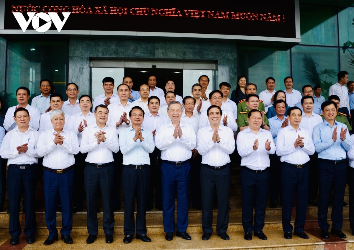 tổng bí thư văn kiện Đại hội phải kết tinh được tư duy mới, tầm nhìn mới hình ảnh 4 tong bi thu van kien Dai hoi phai ket tinh duoc tu duy moi, tam nhin moi hinh anh 4