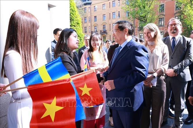 thủ tướng phạm minh chính thăm Đại học kinh tế stockholm hình ảnh 2 thu tuong pham minh chinh tham Dai hoc kinh te stockholm hinh anh 2