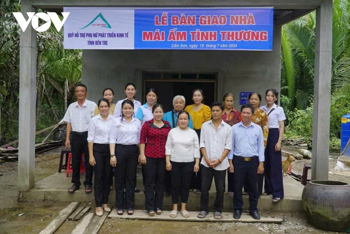hơn 9.000 hộ dân ở bến tre được xóa nhà tạm, nhà dột nát hình ảnh 2 hon 9.000 ho dan o ben tre duoc xoa nha tam, nha dot nat hinh anh 2